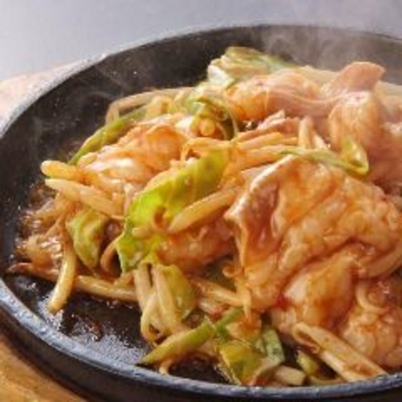 牛ホルモンのピリ辛鉄板焼き(琥白 （Kohaku）)