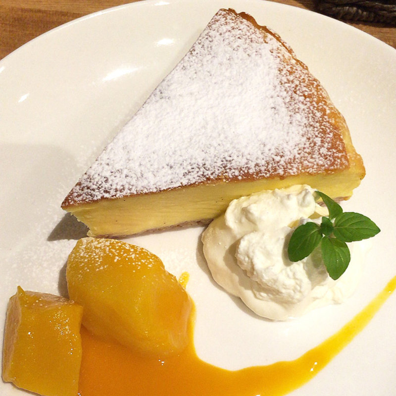 ベイクドチーズケーキ(cocochiyo cafe)