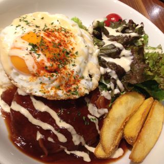 バーベキューソースのロコモコ(TOWER RECORDS CAFE 渋谷店)