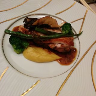 ディナー　魚(サカナ座)