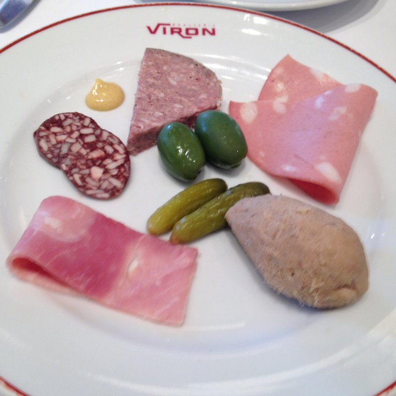 ハム、パテ、リエットの盛り合わせ(ブラッスリー・ヴィロン 丸の内店)