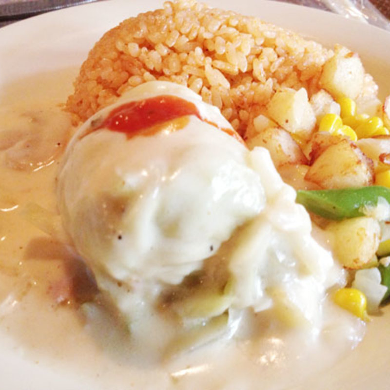 ロールキャベツのクリームソース(S.S.コロンビア・ダイニングルーム)