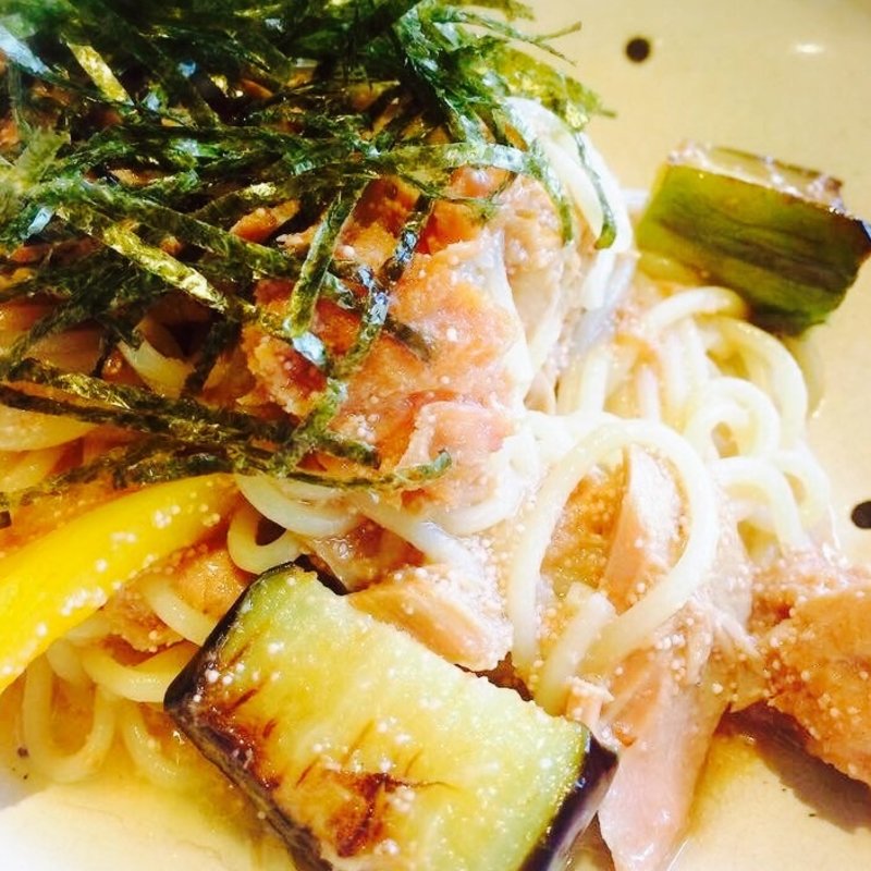 明太子とツナの和風パスタ(カフェ ド ガモヨン （café de GAMOYON）)
