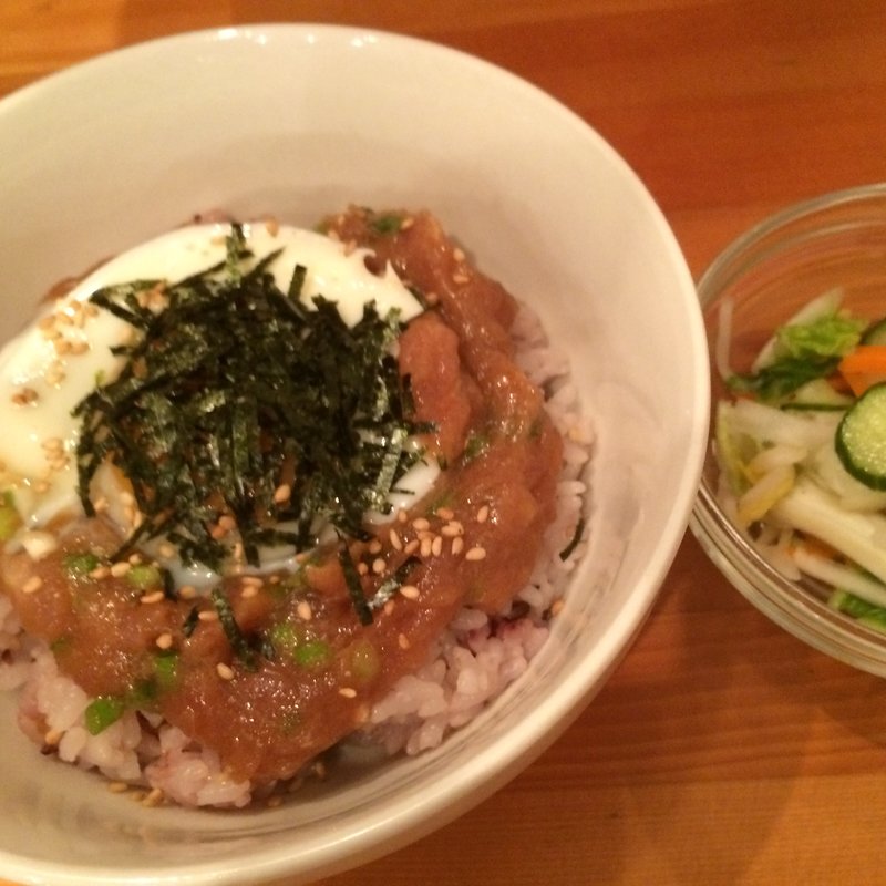 ネギトロ丼(アートカフェピクニック)