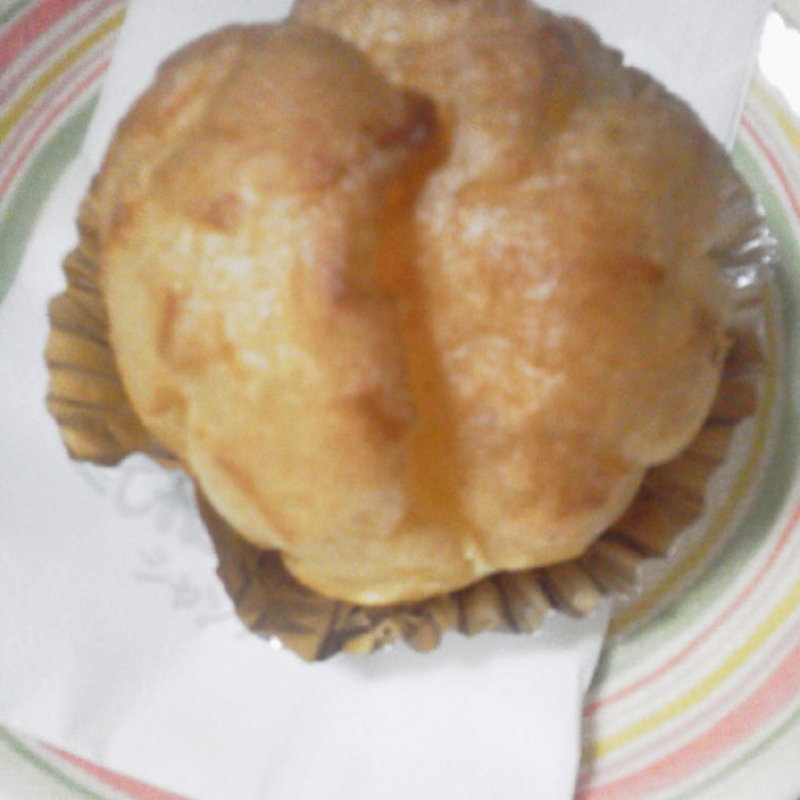 シュークリーム(ケーキのお店　シャンティイ)