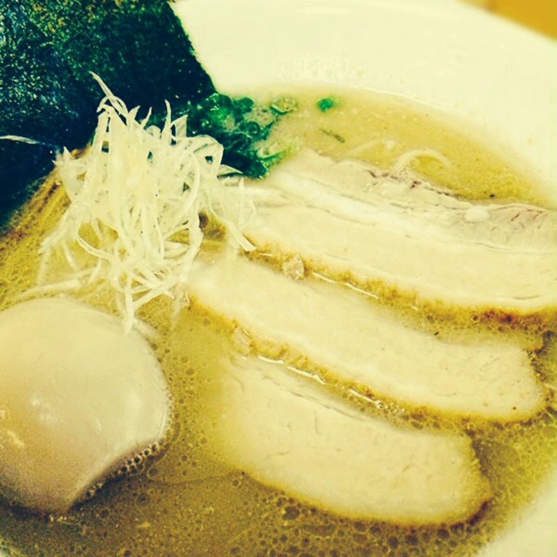 塩ラーメン全部乗せ(麺屋 Aurum （オーラム）)