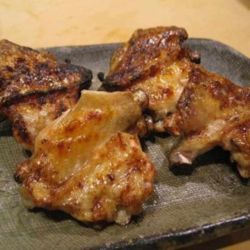 手羽の醤油焼き(串屋 長右衛門)