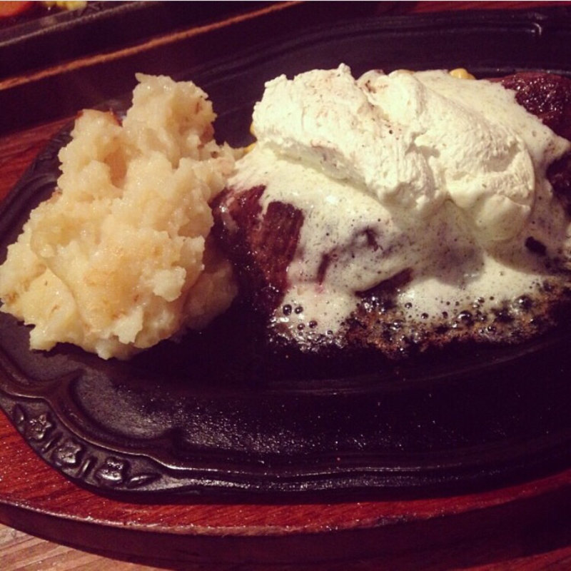 ガリバタステーキ(B&M 目黒店)