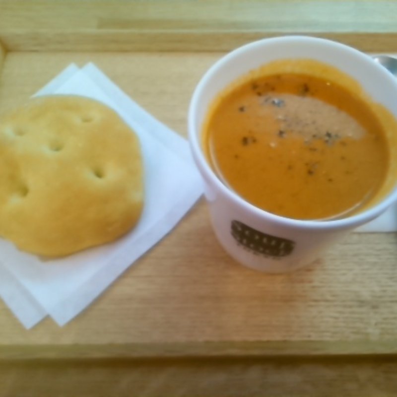 オマール海老のビスクスープストックRセット(フォカッチャ)(スープストックトーキョー 京急品川店 （Soup Stock TOKYO）)