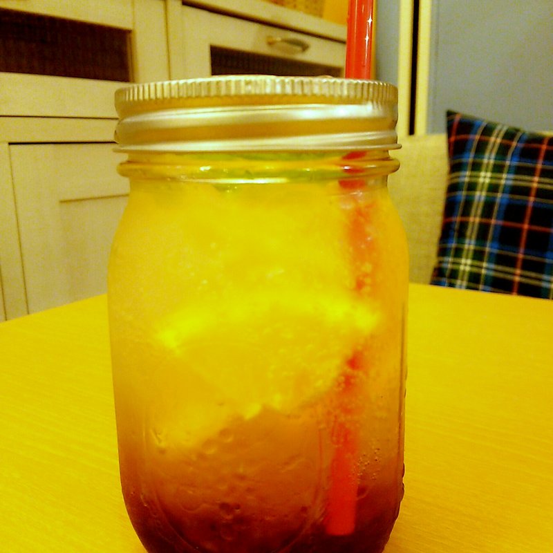 モナンフルーツジャー（カシスオレンジ）(kawara CAFE & KITCHEN トレッサ横浜店)