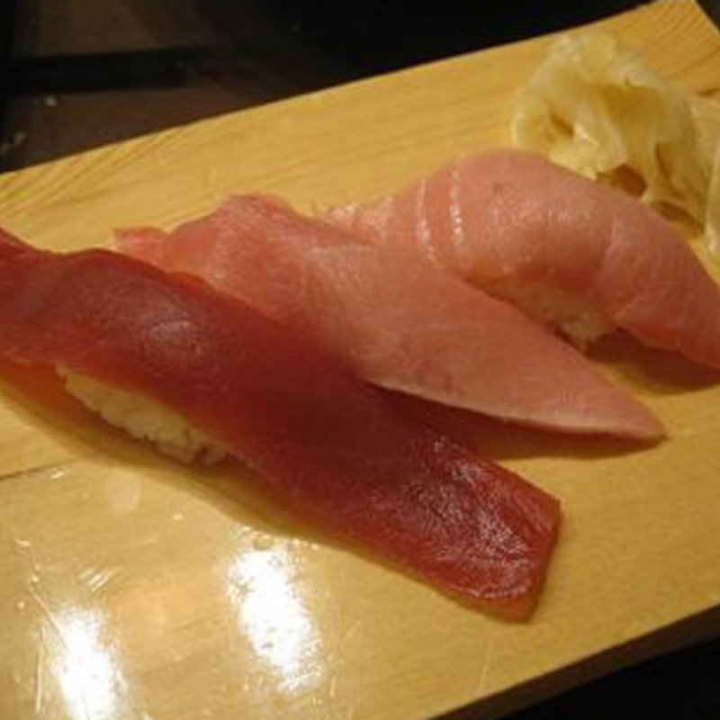 特上鮪の3種盛り(沼津 魚がし鮨 キュービックプラザ新横浜店)