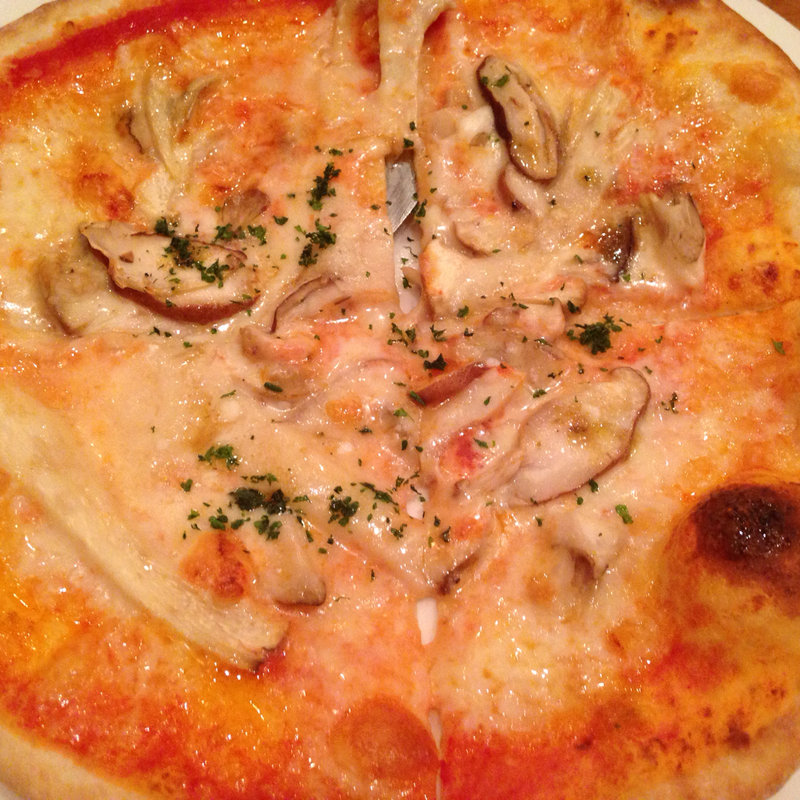 4種のきのことアンチョビソース(TO THE HERBS 藤沢店)