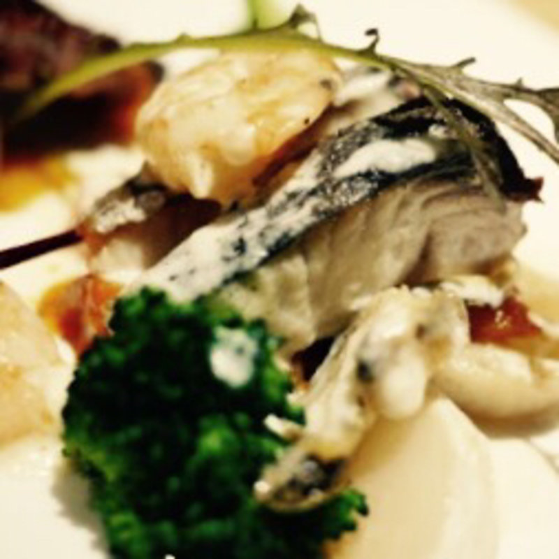 お魚のメイン(Seasonal Dining RIB)