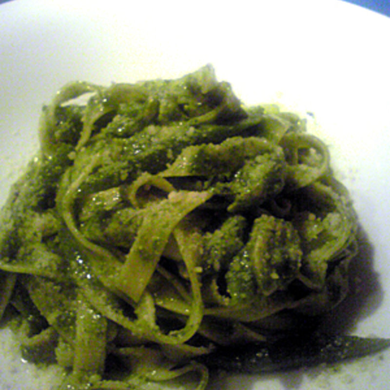 ササミとインゲンのジェノベーゼソース(ビソーニョ)