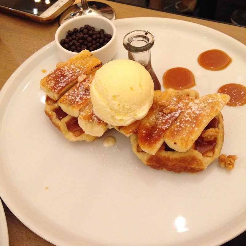 バナナスプリット ワッフル(MAX BRENNER CHOCOLATE BAR表参道ヒルズ)