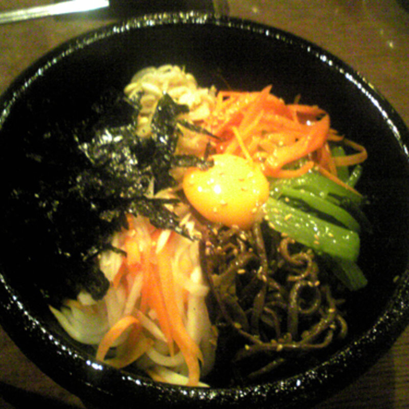 石焼ビビンパ(韓国料理ワンス)