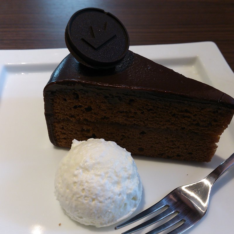 ザッハトルテ(オスロコーヒー 白金台店)
