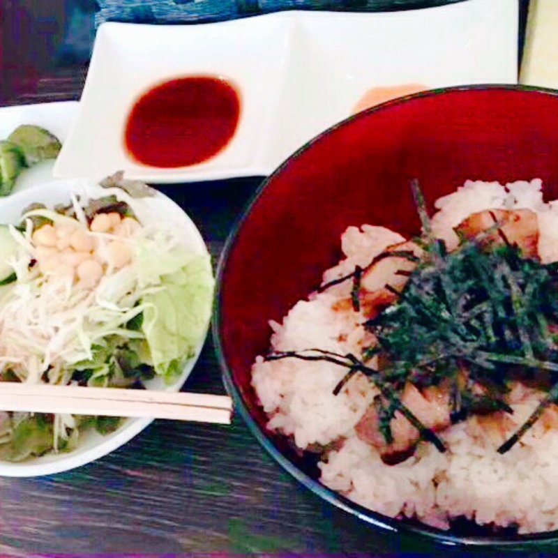 角煮丼(KOBE SEVENTH CAFE)