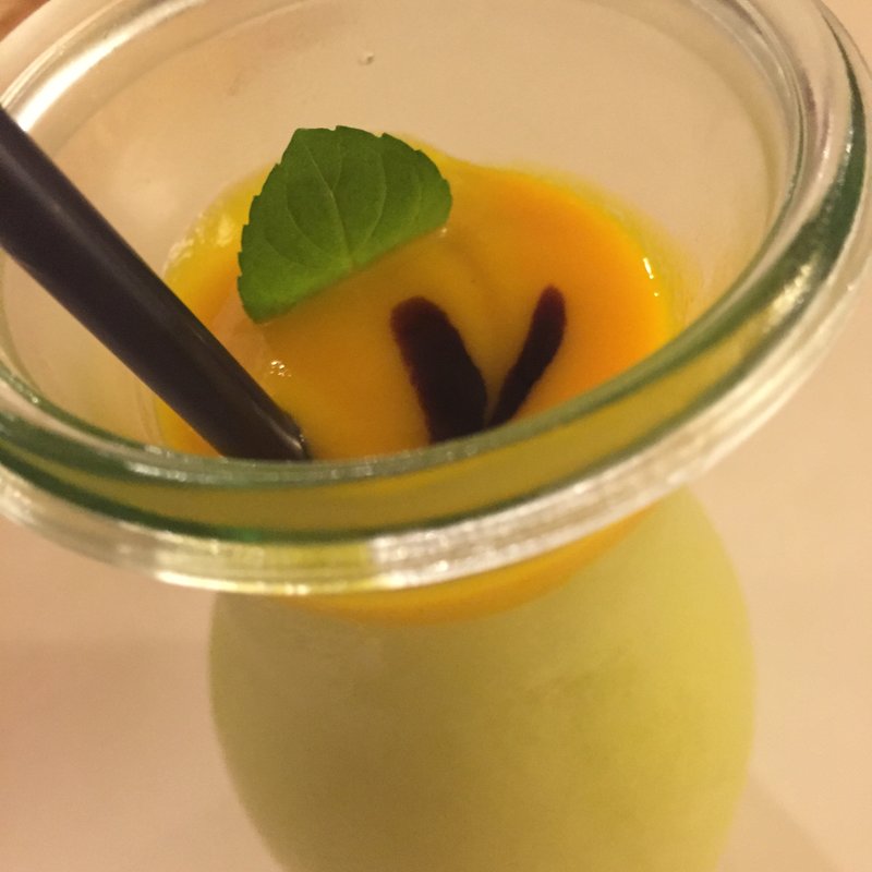 マンゴーアボペチーノ(マドッシュ！カフェ （madosh!cafe）)