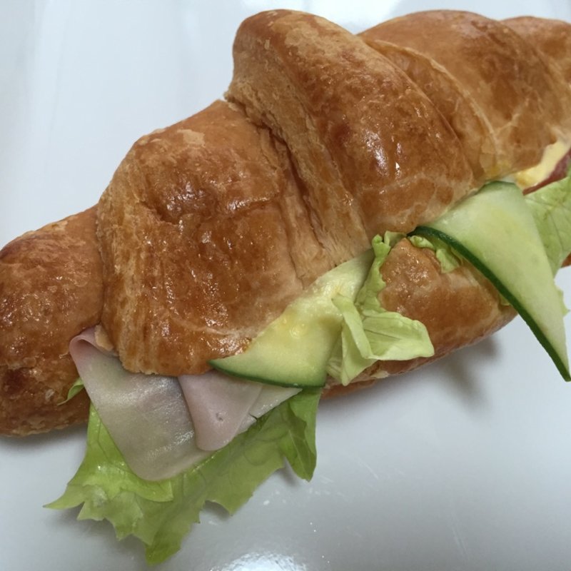 クロワッサンサンド(ベーカリーカフェリオ 羽衣店)