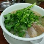 塩ラーメン(神戸ラーメン 第一旭 三宮本店)