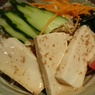 ゆば豆腐サラダ(焼肉市場 みや)