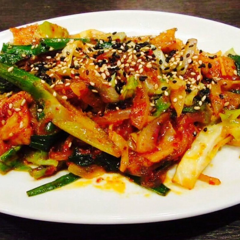 ホルモン野菜炒め(韓食堂 モクチャ)