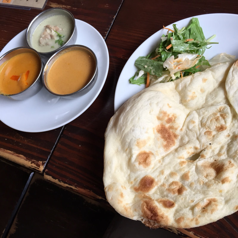 三色カレーセット(オリエンタルテーブル ＡＭＡ 代々木店)