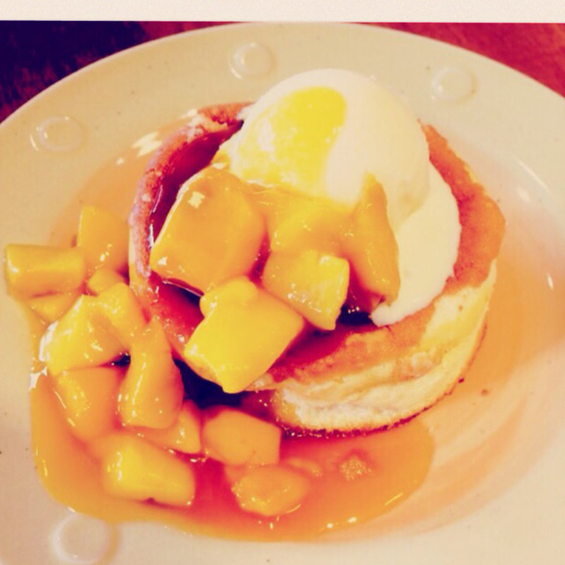 スフレパンケーキ アイスのトッピング(ドラマカフェ 吉祥寺店 （DORAMA CAFE）)