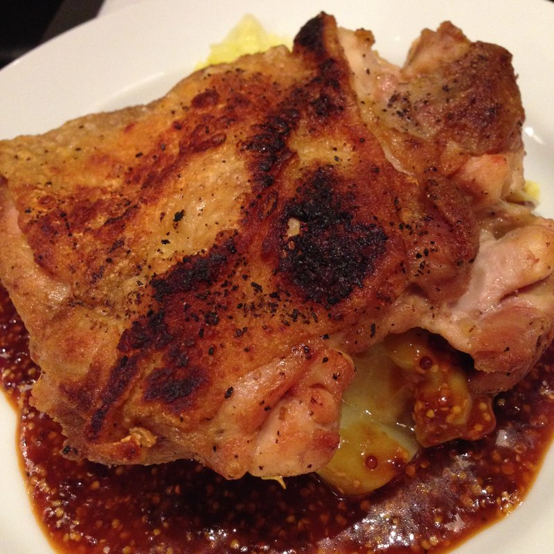 鶏もも肉のロースト　粒マスタードソース(ビストロ石川亭COREDO室町店 （ ビストロいしかわてい ）)
