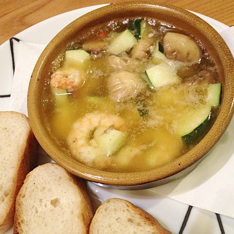 海老とマッシュルームのアヒージョ(俺のやきとり 蒲田)