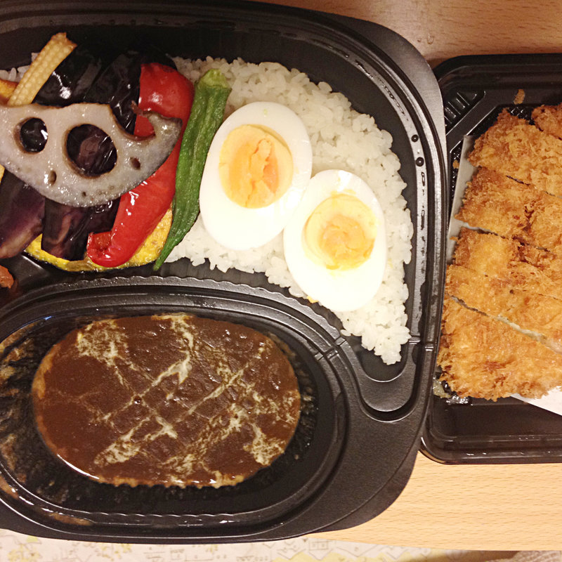 スペシャルAカレー(100時間カレーB＆R 武蔵小山店 （【旧店名】B＆R）)