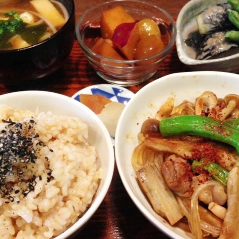 豚肉とごぼうとくずきり炒め定食(ぼん・しいく)