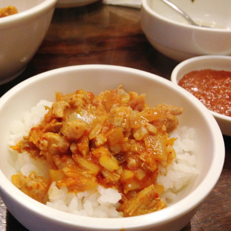 豚キムチチゲ(セマウル食堂 新大久保店)