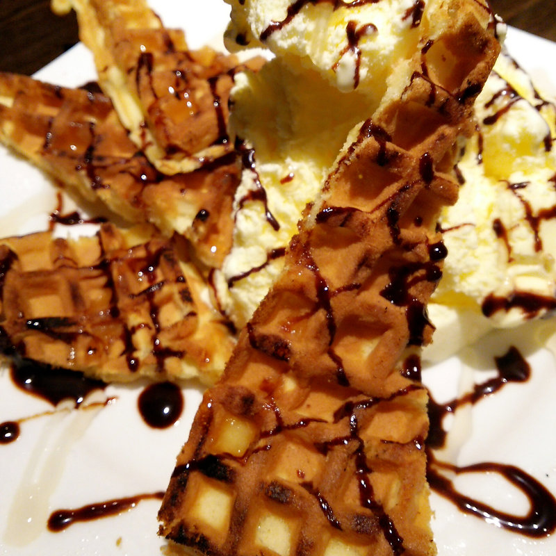 焼きワッフルのバニラアイス(ごう 綱島店 )