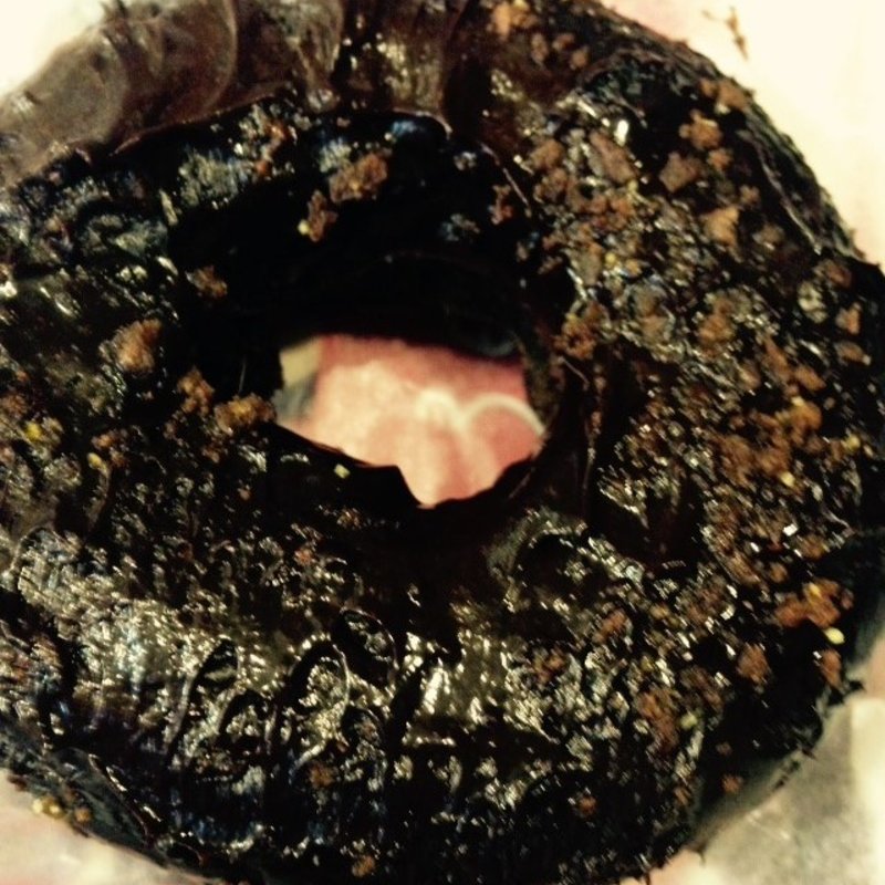 メキシカンチョコレートケーキ(カムデンズブルースタードーナツ)