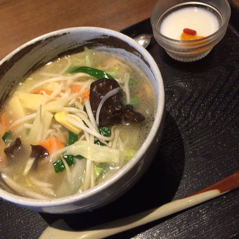 野菜麺(餃子酒場)