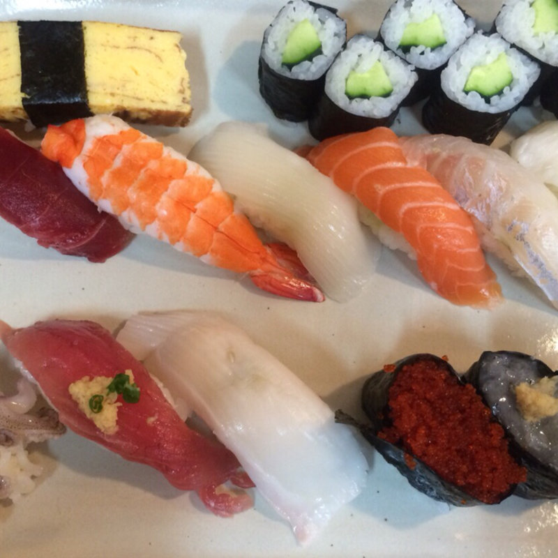 得々にぎり(うまい鮨勘 築地市場店 （うまいすしかん）)