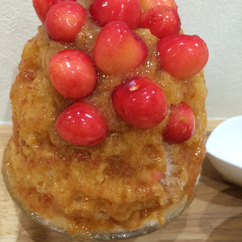 さくらんぼまみれ(雪菓 （セッカ）)