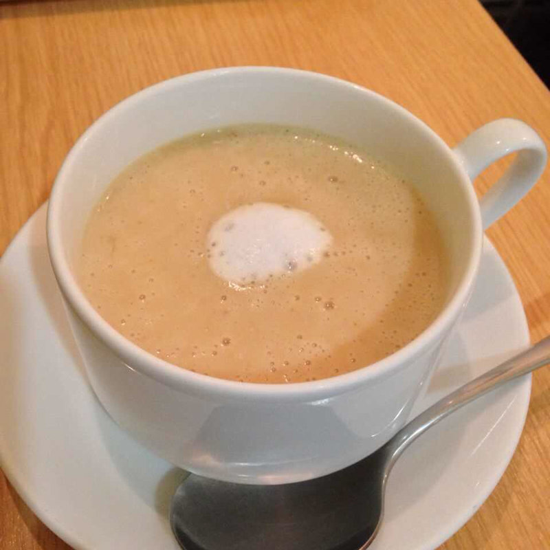 クルミのジャガイモのポタージュ(コム・デ・ジュルノー)