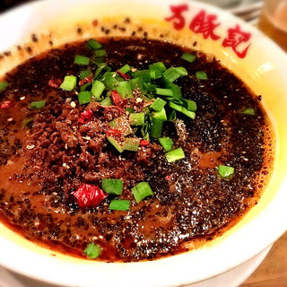 黒ゴマ坦々麺(万豚記 三軒茶屋店)