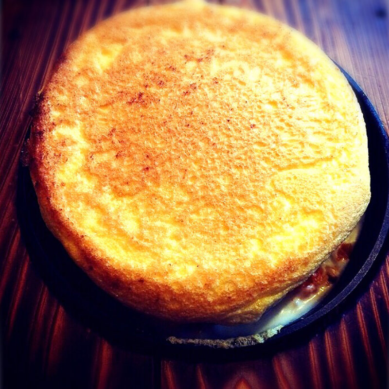  モン・サン・ミッシェル風オムライス (ビストロアンドゥ)