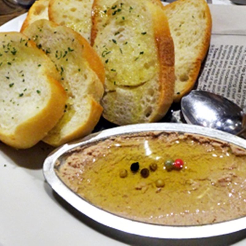 自家製白レバーのパテ(Bistro ぴっかんて)