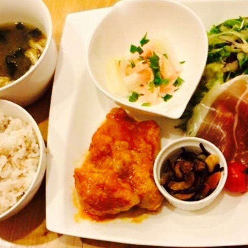 朝びき丹波鶏のチキン南蛮(ｖｅｇｅ−ｂａｌ・ＳＯＲＡ)