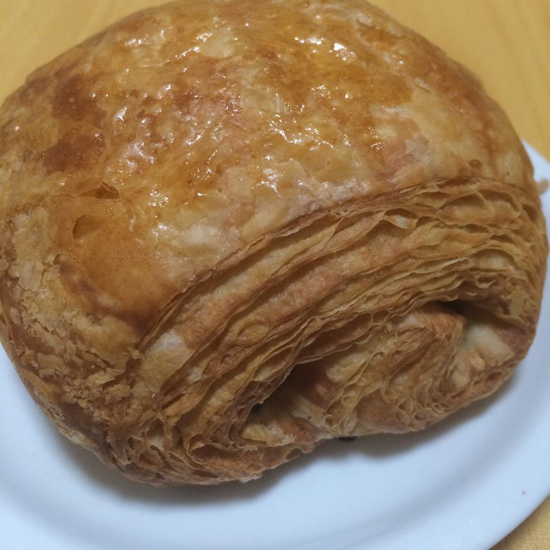 クロワッサン ショコラ(DOMINIQUE ANSEL BAKERY TOKYO （ドミニクアンセルベーカリートウキョウ）)