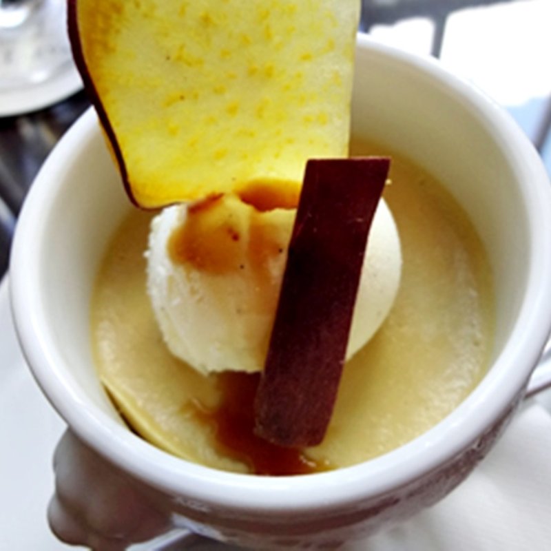 手作りさつまいもプリン(川越アートカフェ エレバート)