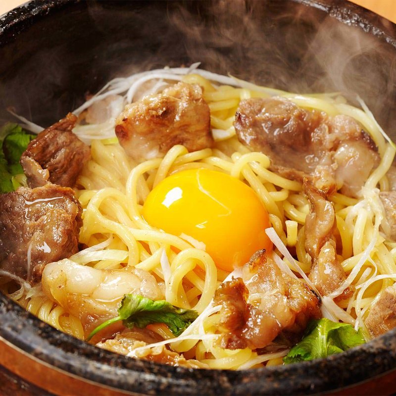 石焼き肉そば(ティキティキ 横浜店 （TIKI TIKI）)