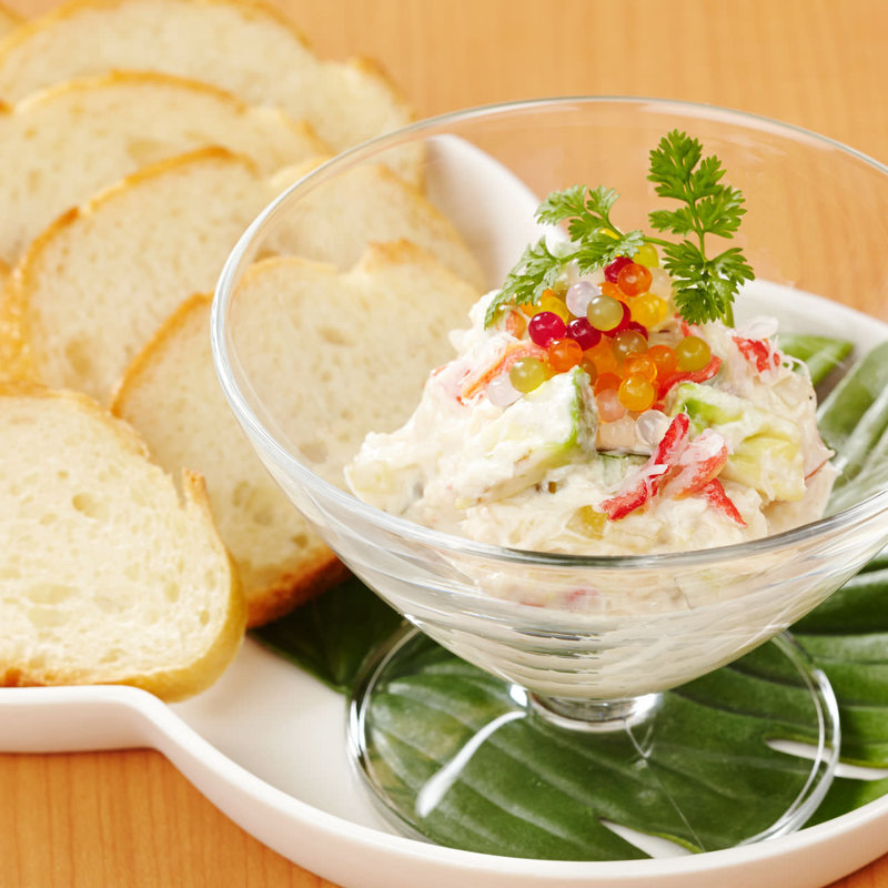 ズワイガニとアボカドのタルタル(ティキティキ 横浜店 （TIKI TIKI）)