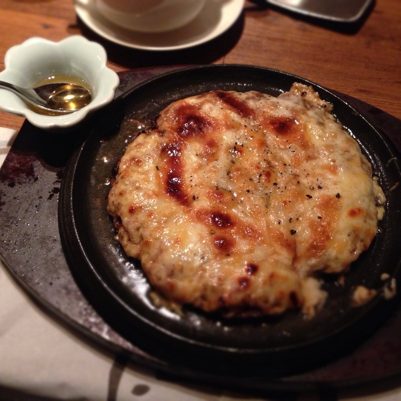 チーズ包みハンバーグ(ハンバーグファクトリー)