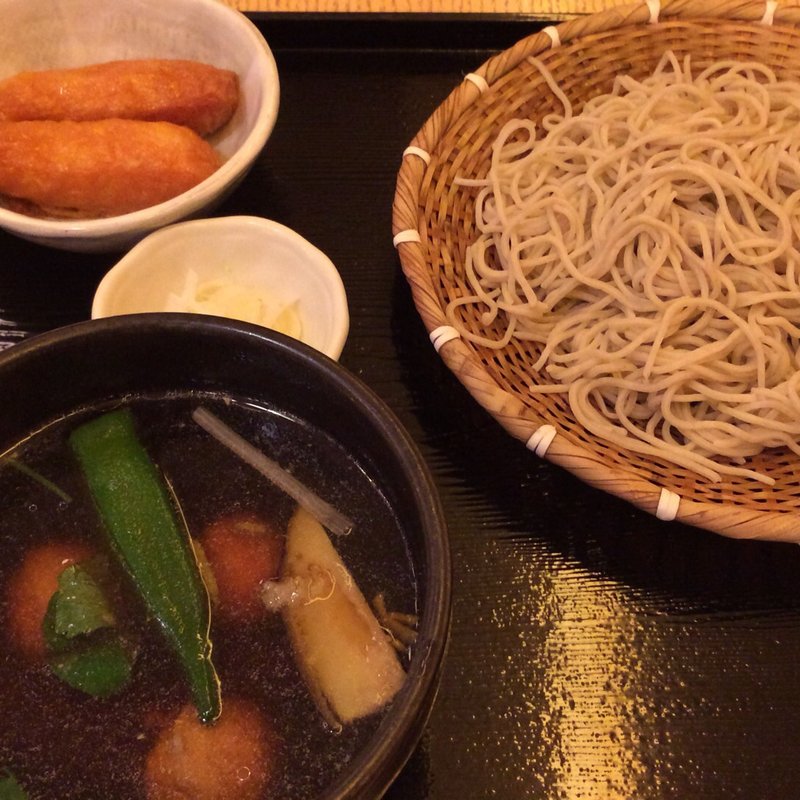 涼野菜と鶏団子のつけ汁蕎麦(石臼挽きそば 石楽 豊洲店)